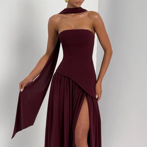 NWT - Never Worn - Maliyah Maxi Dress - Cherry Lacquer - Small - Picture 5 of 8